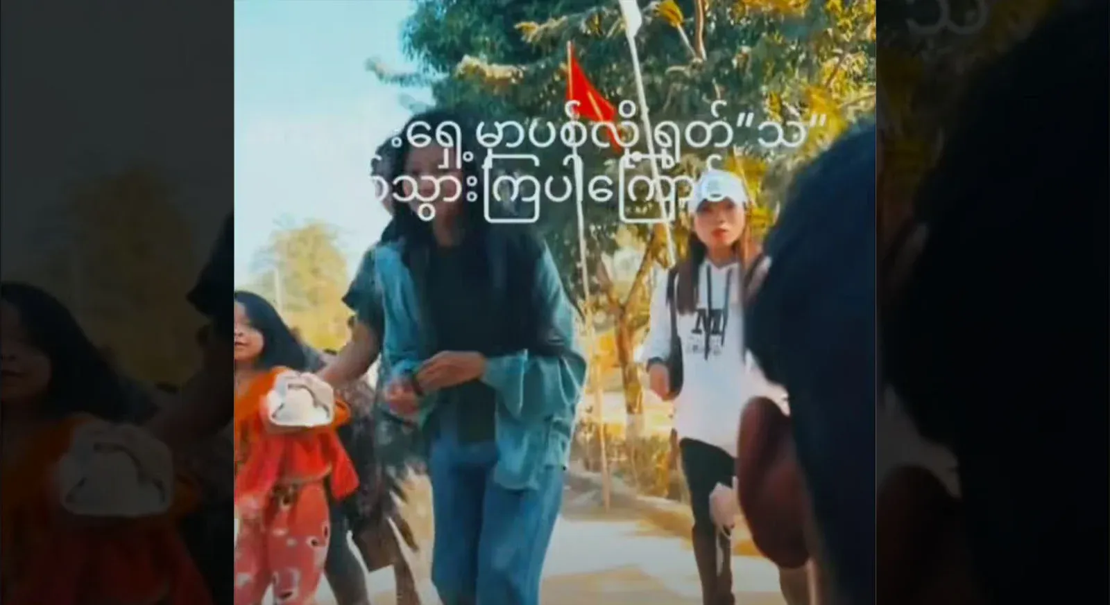 It happened when there were a lot of people at this match, the video is full